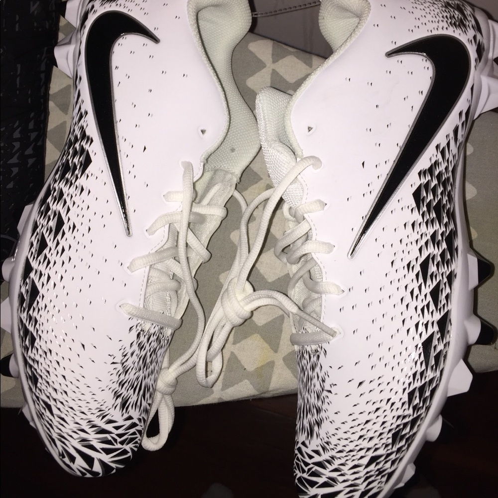Nike cleats NEW
